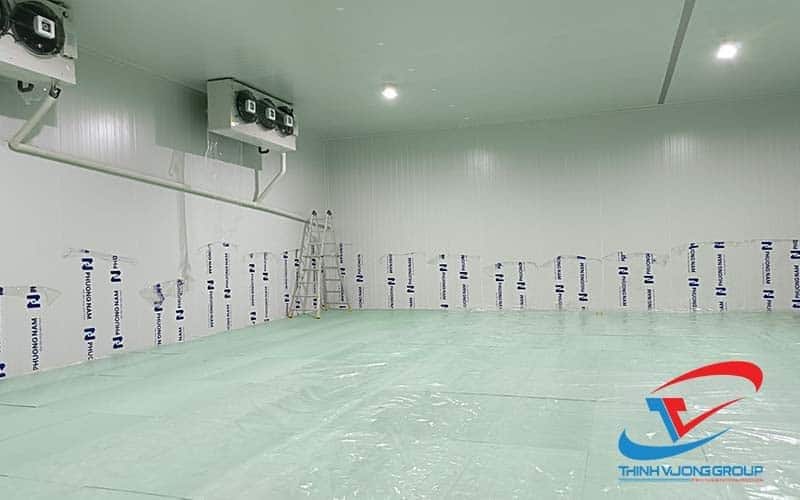 lắp đặt kho lạnh xúc xích