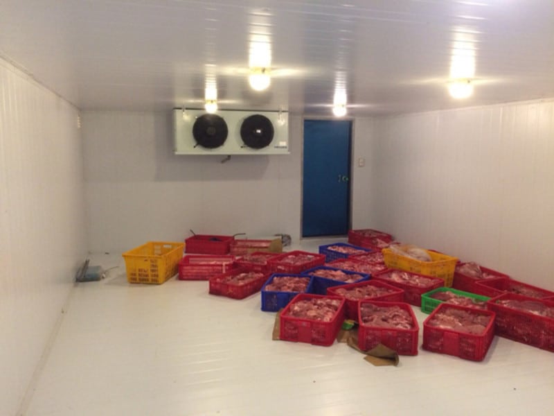 kho lạnh bảo quản nguyên liệu làm chả giò