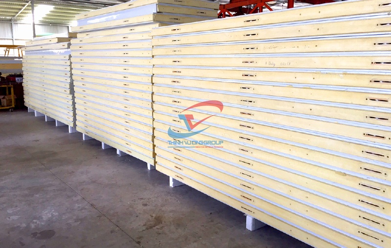 kho lạnh thịnh vương chuyên cung cấp, lắp đặt thi công kho lạnh bảo quản phô mai, pho mát giá rẻ tại các tỉnh ở việt nam. lh nhận báo giá: 02822 115 247